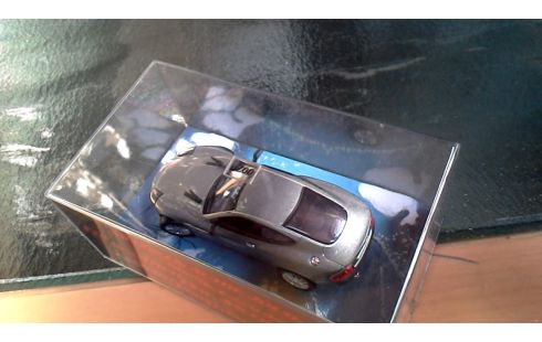 SPEELGOED AUTO ASTON MARTIN V12 VANQUISH